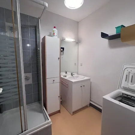 Avec Terrasse Et Parking Prive A - Fr-1-812-110 Apartment